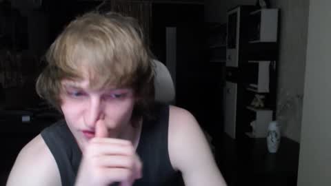 l1onkennedy online show from February 15, 7:33 pm