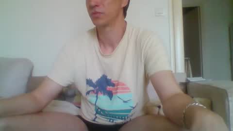 labelette007 online show from May 1, 9:12 am
