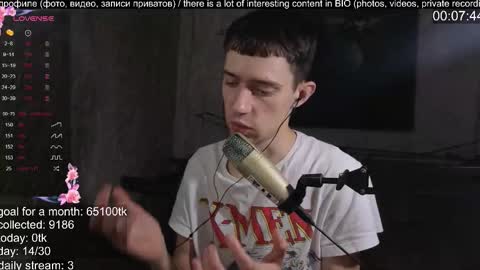 Snapshot of labour_guy chatting on October 16, 6:21 am Marco online show from October 16, 6:21 am