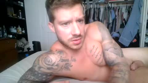 Snapshot of lacrioxcum18 chatting on September 20, 6:52 pm lacrioxcum18 online show from September 20, 6:52 pm