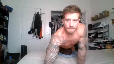 Snapshot of lacrioxcum18 chatting on September 16, 11:38 pm lacrioxcum18 online show from September 16, 11:38 pm