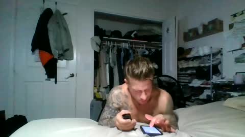 Snapshot of lacrioxcum18 chatting on March 10, 4:28 am lacrioxcum18 online show from March 10, 4:28 am