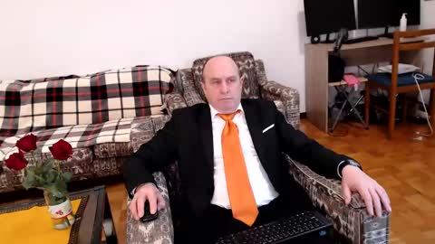 Snapshot of lajose52 chatting on January 18, 12:57 pm lajose52 online show from January 18, 12:57 pm