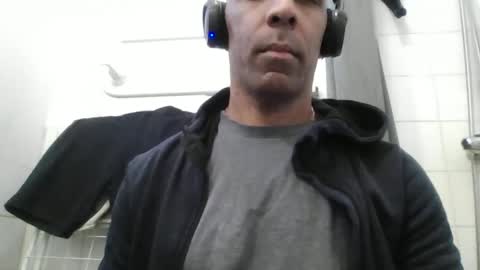 lamanta72 online show from February 25, 7:31 am