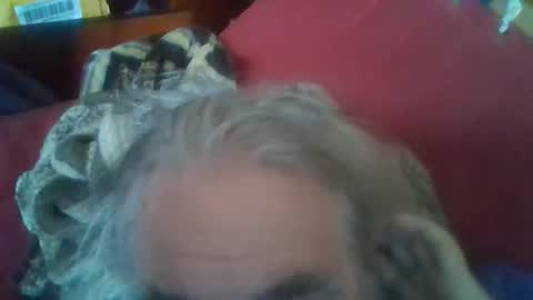 Homme Nikita online show from November 17, 7:50 pm