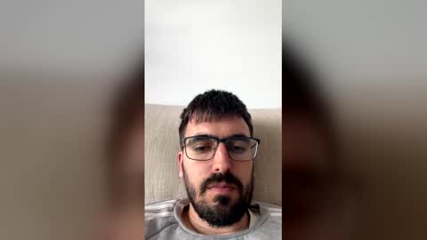 lander920612 online show from March 29, 1:33 pm