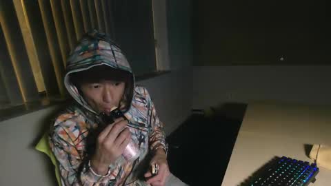 LankyOne online show from October 8, 9:57 am