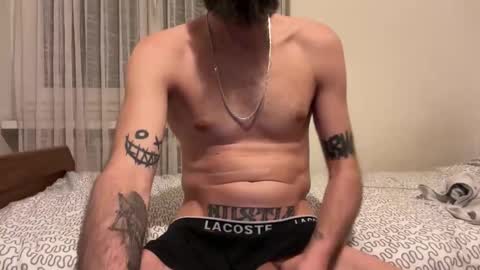 Lara Blaze online show from April 10, 7:10 pm