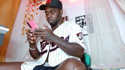 Largo eddy online show from April 6, 8:15 am