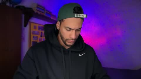 andrew online show from February 3, 1:16 pm