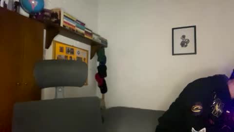 andrew online show from February 14, 4:41 pm
