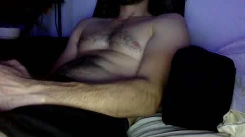 larrylegend24 online show from November 11, 10:31 am