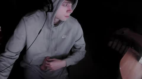 larrymcberran2 online show from February 2, 6:01 am