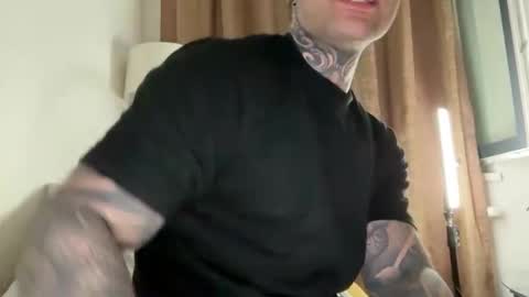 larsskeet online show from March 9, 5:29 pm