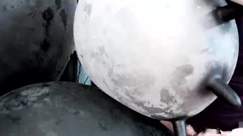 latexchris77 online show from April 10, 10:22 am