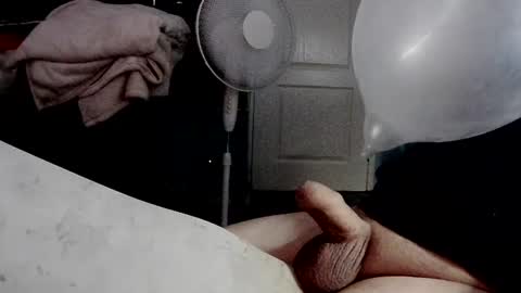 latexchris77 online show from June 27, 3:53 am