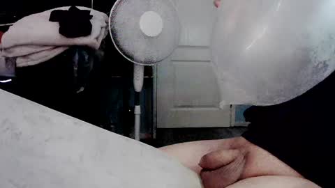 latexchris77 online show from June 19, 1:38 pm