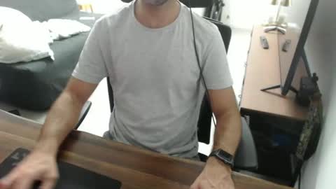 latexdave84 online show from May 13, 10:34 am