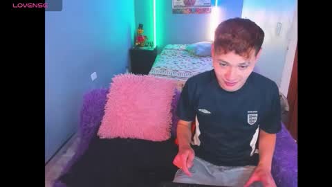 SANTI  AND JORDAN online show from February 25, 7:48 pm