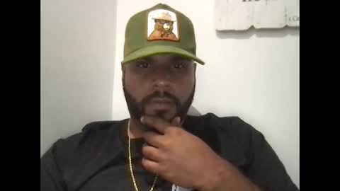 Snapshot of latin_chubby chatting on September 27, 9:12 pm latin_chubby online show from September 27, 9:12 pm