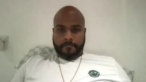 Snapshot of latin_chubby chatting on October 19, 6:11 pm latin_chubby online show from October 19, 6:11 pm