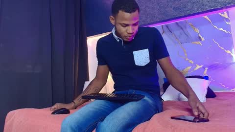 latinblack_98 online show from February 4, 12:11 pm