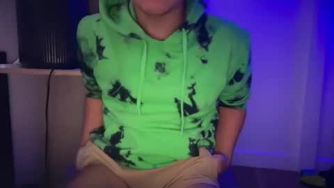 LATiNBOiiXXX online show from April 6, 2:41 am