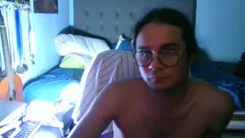 Snapshot of latinincognito chatting on February 13, 5:26 am latinincognito online show from February 13, 5:26 am