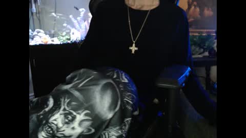 Snapshot of latinlover513 chatting on January 14, 6:49 pm latinlover513 online show from January 14, 6:49 pm