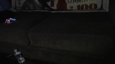 Snapshot of latinlover513 chatting on March 4, 8:35 am latinlover513 online show from March 4, 8:35 am