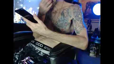 Snapshot of latinlover513 chatting on December 29, 4:40 pm latinlover513 online show from December 29, 4:40 pm