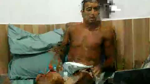 latinmarian online show from April 4, 12:29 am