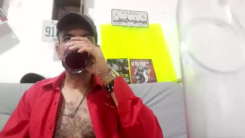 Snapshot of latinmartin254 chatting on September 9, 1:38 am latinmartin254 online show from September 9, 1:38 am