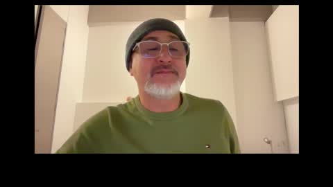 Snapshot of latinnous chatting on September 12, 2:11 am QS - INDEPENDENT MODEL online show from September 12, 2:11 am