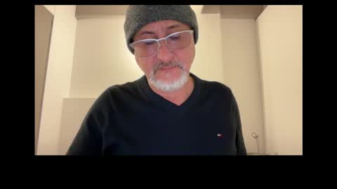 Snapshot of latinnous chatting on September 13, 2:56 am QS - INDEPENDENT MODEL online show from September 13, 2:56 am