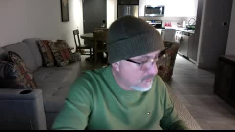 Snapshot of latinnous chatting on February 27, 3:47 am QS - INDEPENDENT MODEL online show from February 27, 3:47 am