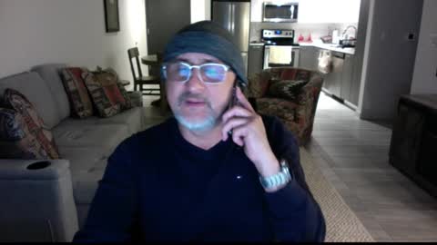 Snapshot of latinnous chatting on February 23, 4:22 am QS - INDEPENDENT MODEL online show from February 23, 4:22 am