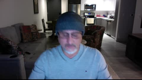 Snapshot of latinnous chatting on December 25, 3:29 am QS - INDEPENDENT MODEL online show from December 25, 3:29 am