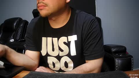 Snapshot of latinstud7 chatting on February 15, 6:33 am Nico online show from February 15, 6:33 am