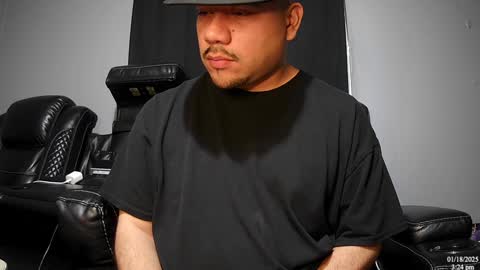 Snapshot of latinstud7 chatting on January 18, 9:24 pm Nico online show from January 18, 9:24 pm