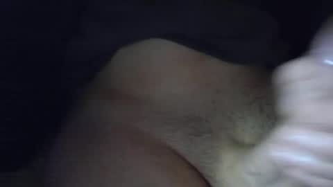 Snapshot of launeeee1 chatting on December 4, 3:15 am launeeee1 online show from December 4, 3:15 am