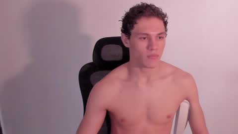 Laureent online show from April 23, 1:24 pm