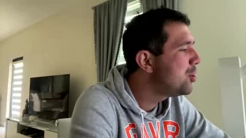 Snapshot of law_cambio chatting on February 21, 9:00 pm law_cambio online show from February 21, 9:00 pm