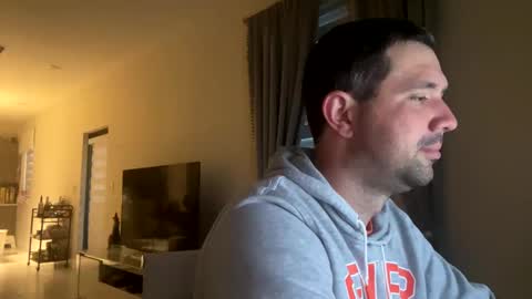 Snapshot of law_cambio chatting on February 9, 12:08 pm law_cambio online show from February 9, 12:08 pm