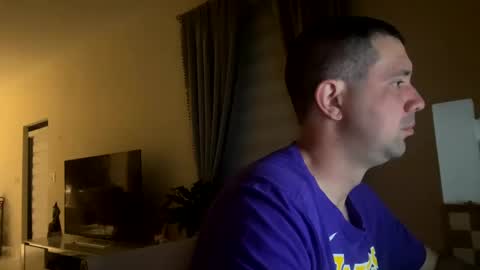 Snapshot of law_cambio chatting on January 14, 9:35 am law_cambio online show from January 14, 9:35 am