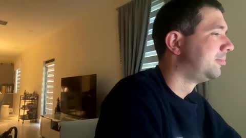 Snapshot of law_cambio chatting on February 11, 1:09 pm law_cambio online show from February 11, 1:09 pm