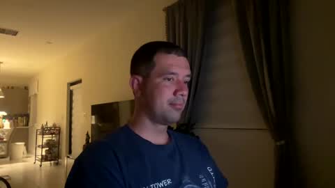 Snapshot of law_cambio chatting on March 10, 8:50 am law_cambio online show from March 10, 8:50 am
