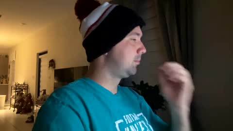 Snapshot of law_cambio chatting on December 27, 9:50 am law_cambio online show from December 27, 9:50 am