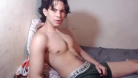 ZAmbrano online show from April 11, 12:18 am