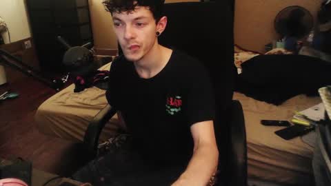 Stitch online show from February 16, 8:23 am